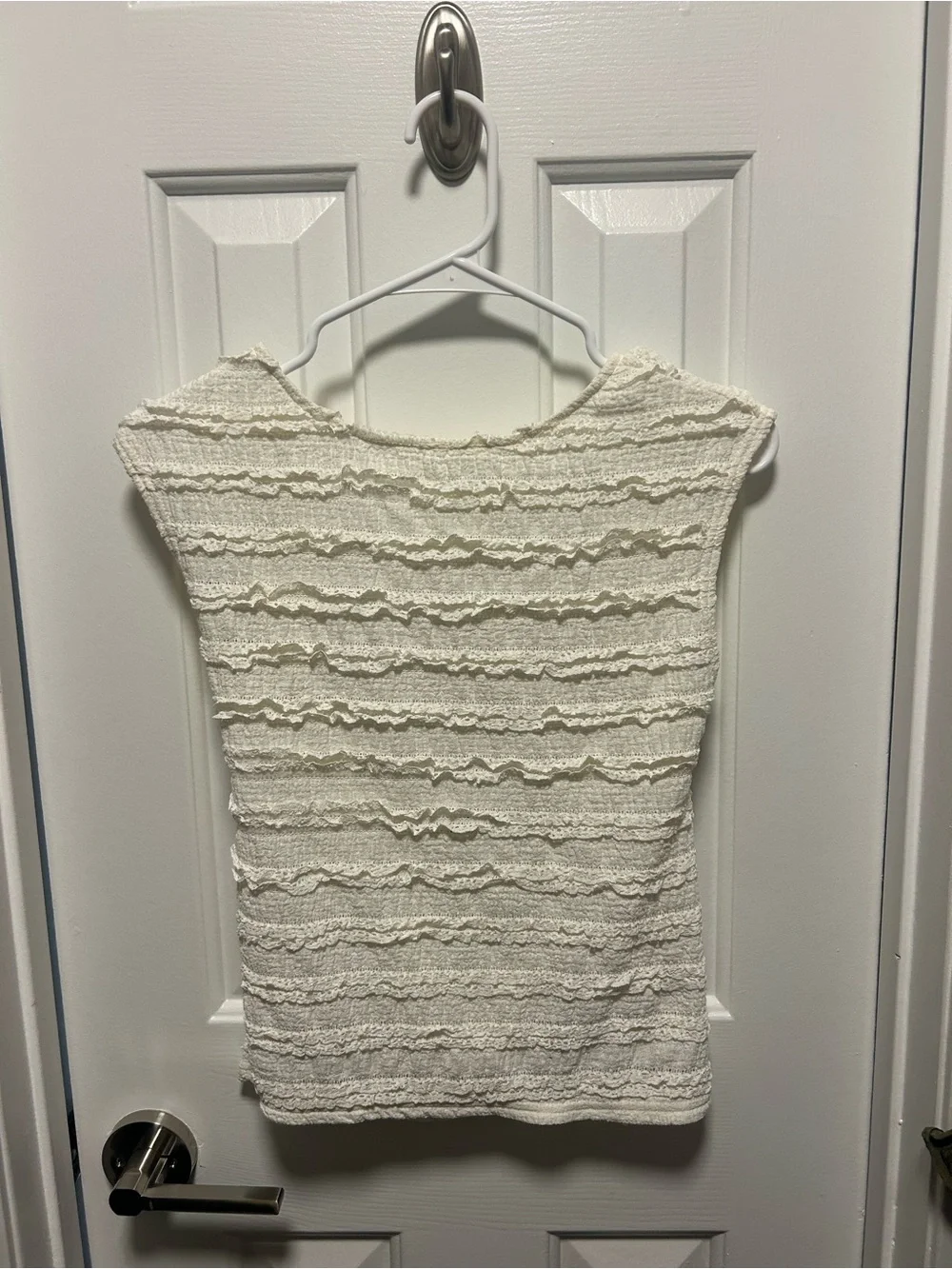 Women's Cream Ruffle Texture Blouse - Picture 1 of 3